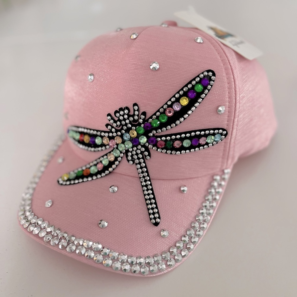 LJ Island | one size | Dragonfly Trucker Hat | NWT